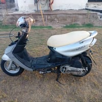 شباب دراجه للبيع نقوصات سلف والكفر كهربائيات دراجه اي عيب ما بيها مكان...