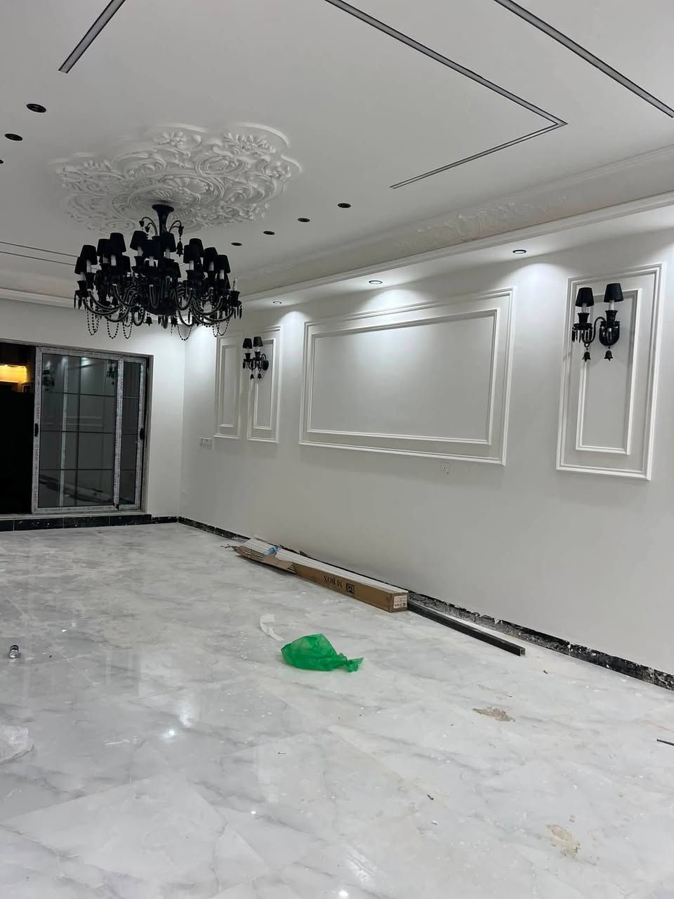 صباغين تكريت من جانب عمالي أن شاءالله ينال عجابكم 
عليكم تواصل احنه حاضرين 
بنايات بيوت داخل و خارج 
وبنسب الاسعار 
***********
