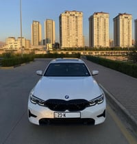 بدون صبغ • 330i ٢٠٢١ • ماشي ٦٧٠٠٠ ميل