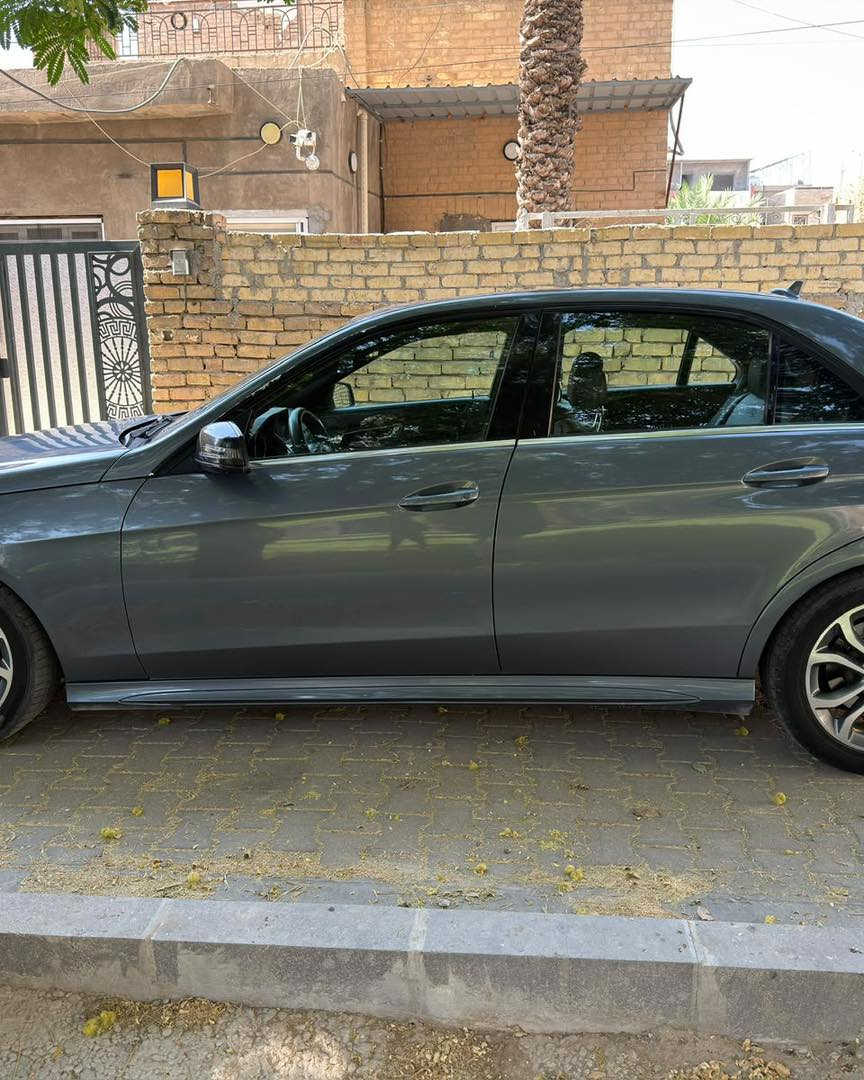 مرسيدس E350 موديل 2016
وارد أمريكي سعر النترا لان بيها 
صبغ عام سبب مرشوشة مادة طفي اللون

حادث سطحي
رقم الشاصي WDDHF8JB9GB239955
لون رصاصي
صبغ عام 
ماشية 90 الف كيلو 
عنوان السيارة بغداد

🛑 السعر سوي تعليق تصلك رسالة 💌
رقم هاتف ***********
