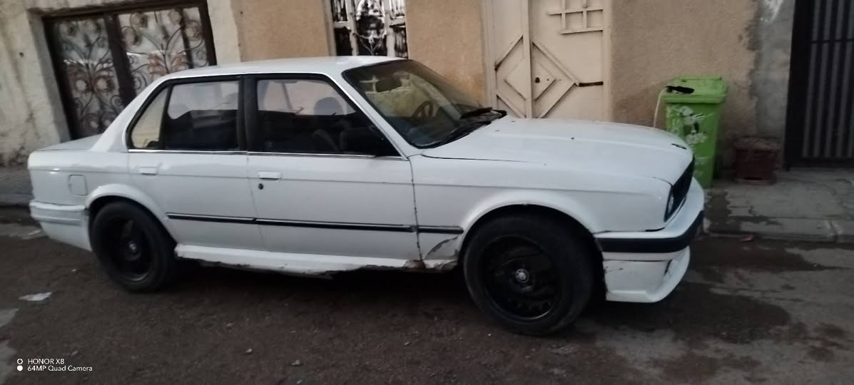 زعره موديل ٨٧ محدثه ٩١ سنويتهه ٢٧ تنتهي گير اوتوماتيك مكينه مفتوح رقم كربلاء ابيع هلموجود فقط  راعي وأصوليات قفلهه ٢٠ ورقه مكاني نجف الشراي يخابر على هذا الرقم ***********
