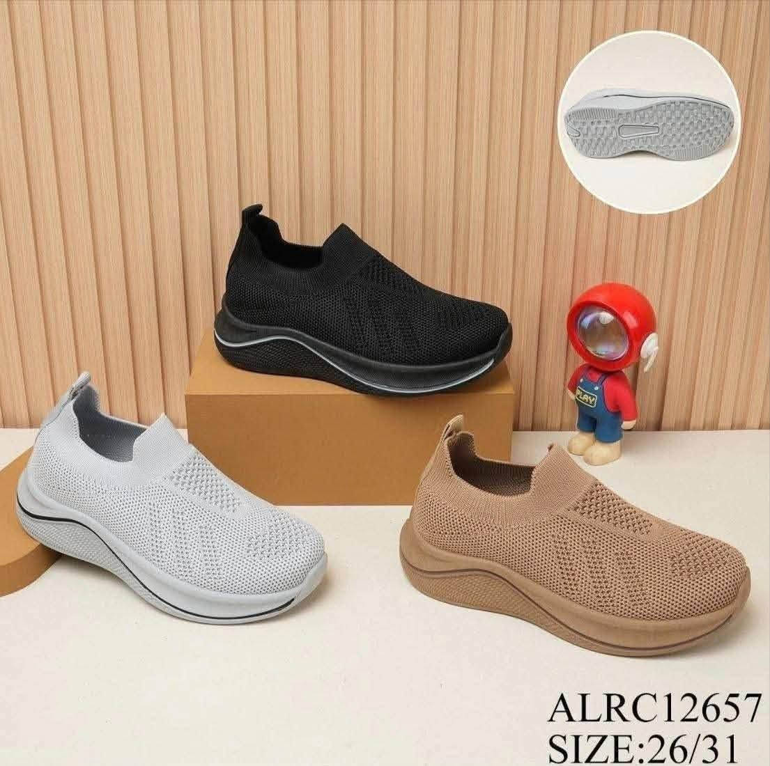 وفرنالكم سكجر اصلي للمدارس لطلابنه الاعزاء 👟👦🏻👧🏻
والقياسات داخل الصوره

‎عنوان خانقين مول
توجد خدمة توصيل 🚗
*********** ☎️
