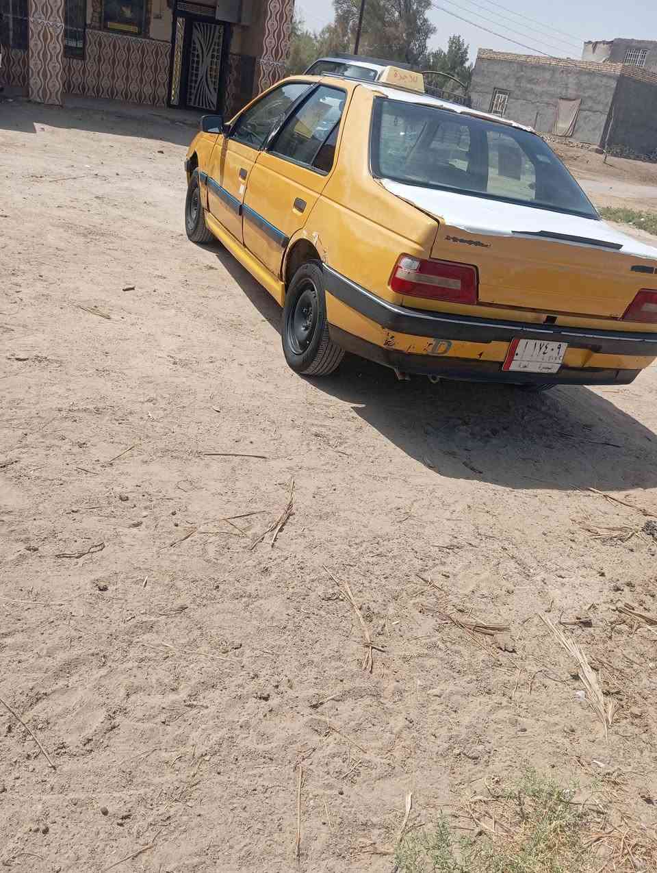 السلام عليكم سياره للبيع بيجو 405مكينه اوكير كورله بيكاشو توني شاده تبريد جاهزه السيارة عوزه بس حداديه رقم بصره تحويل يمته ماتريد  السعر 19اوبيه مجال ولااكو مروس عادي اب ملكه العنوان الناصريه سوق الشيوخ لاتصال عله الرقم ***********
