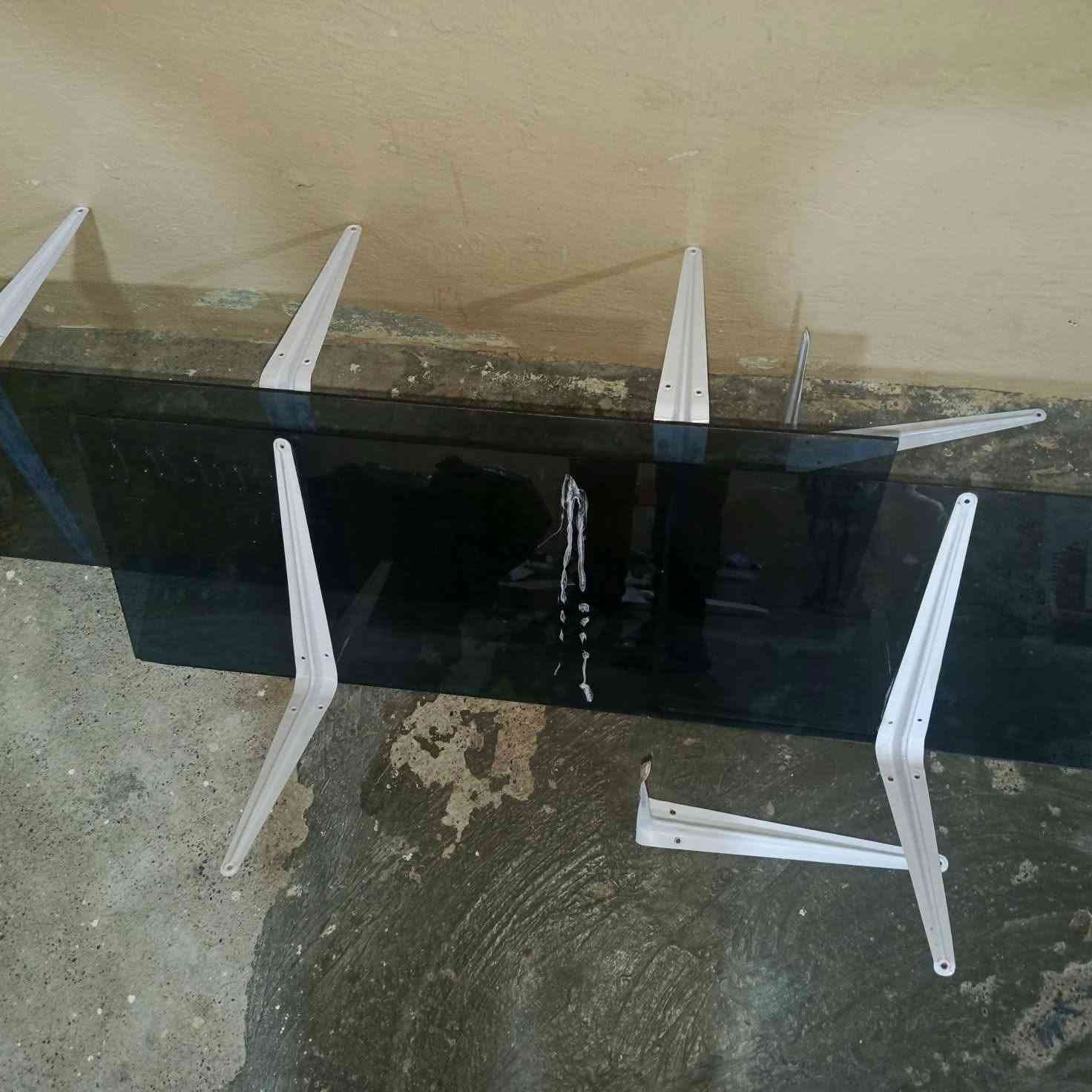 جامخانة 
رفوف بلول 
مرايا خلفية 
نواعم امشاط وملحقاتها للبيع شلع  للتواصل خاص او الاتصال على الارقام ‏

‪***********‬‏ 
***********

تم التكرار بسبب الوعود الكاذبة الكاذبة الكاذبة
