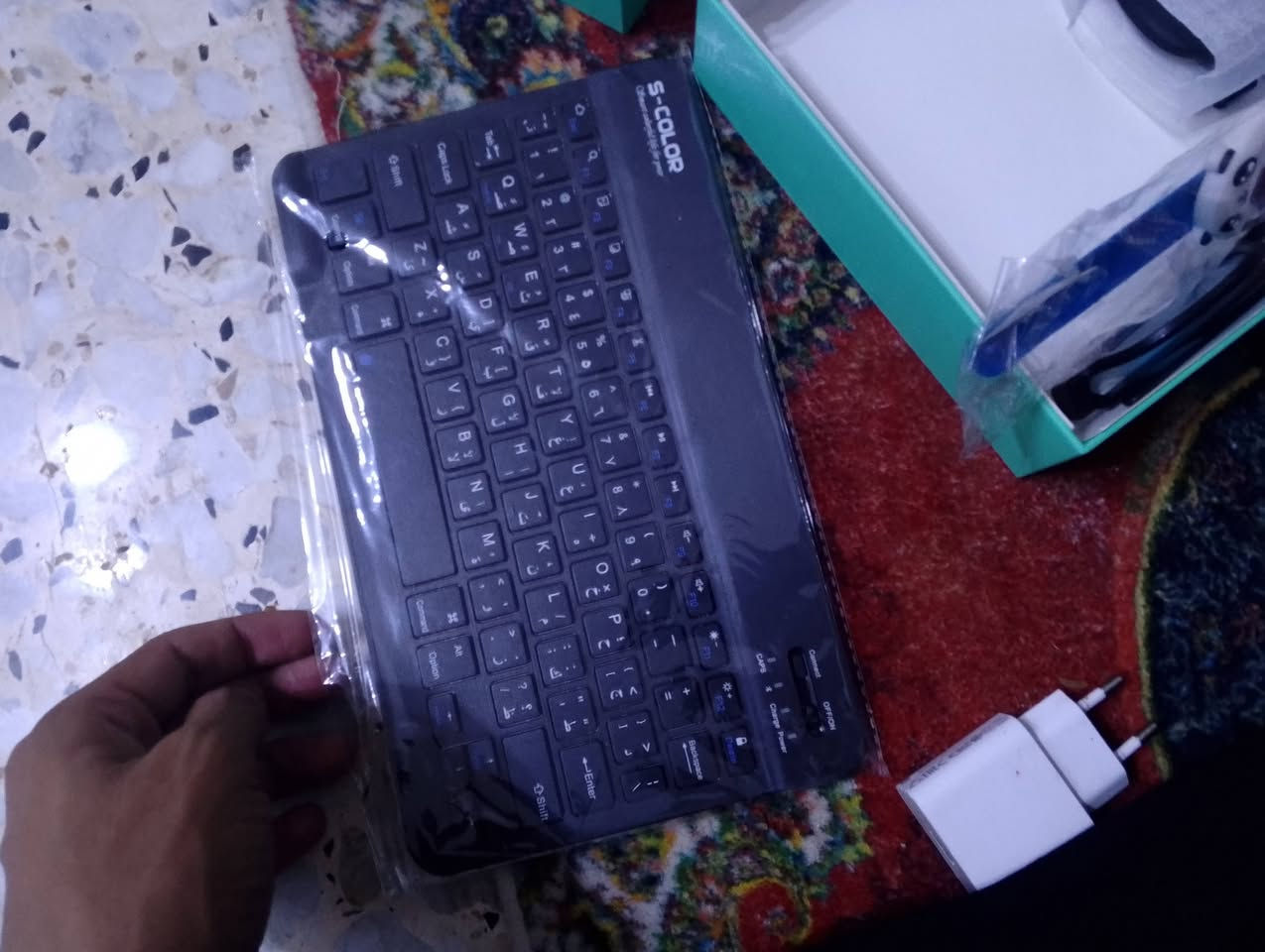 ايباد للبيع .. .... ايباد شتريته الدراسه وماستعملته ابد ...سعر 150... مستعجل على بيعته كلش  شراي تعال ‏‪***********‬‏
