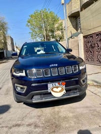 جيب كومباس لمتد موديل 2019  ماشية 112 الف اي نقص مابيهه كير محرك مكفول...