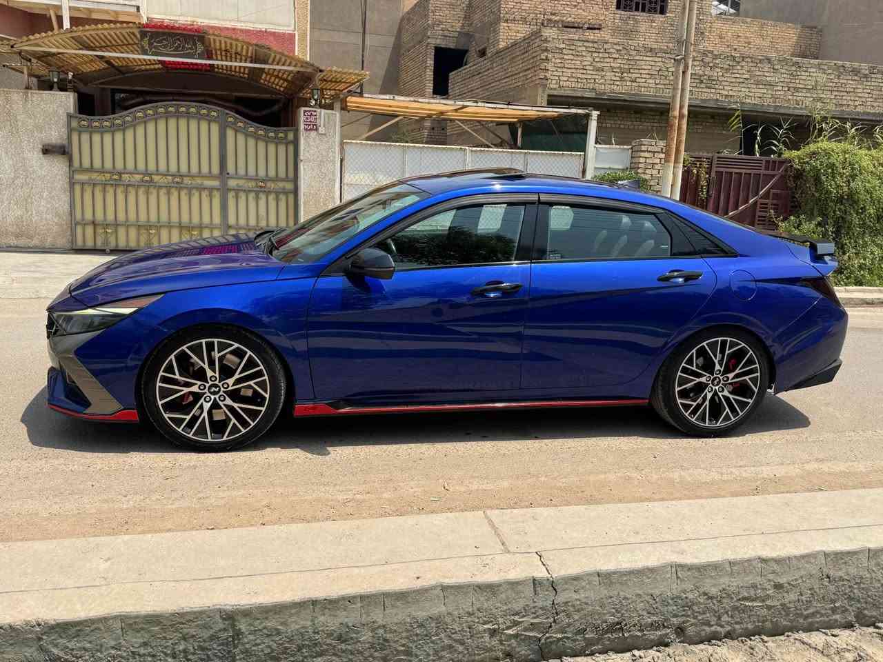 هيونداي النترا  N وارد امريكي موديل2022 رقم بغداد

المواصفات N فول❤️‍🔥اعلى فئه بل النترا 

السرعه /300 🚀

المحرك /2000 تيربو

السيارة ماشيه 30 الف ميل

🔵 الحادث جانبي :  3 قطع صبغ  بدون دواخل  صور الحادث مرفقه بالمنشور ( بابين و جاملغ خلفي ) 

معروفه مواصفات N 

فتحة سقف

كير اوتماتيك 8نمر دبل كلج 

كشن حضن 

كشنات كنتارة وجلد N 

تحكم ستيرن نورمال سبورت وايكو

ابواب بصمه تشغيل عن بعد

شحن وايرلس +شاشة متصله +كاميرا 

نظام صوت BOSS

اشارة ترحيب +اشارة مرايا+اوتو ستوب+نقطه عمياء 

كروز سرعه+تحديد مسار +رادار امامي وجانبي وخلفي

حساس وخلفي

نظام NORMAL  وSPORT  وECO  وN وNGS

كشنات هيتر و ستيرن هيتر

لايتات ليد 4عدسات زينون بكلايت ليد 

🔴ملاحظة/ السيارة ستوك مالاعب بيهه ابد كلشي بلادي بيهه  

السعر 153 💯💯

🟣مكان السيارة بغداد - الدوره 

للاستفسار *********** ابو ارام بغداد, العراق
