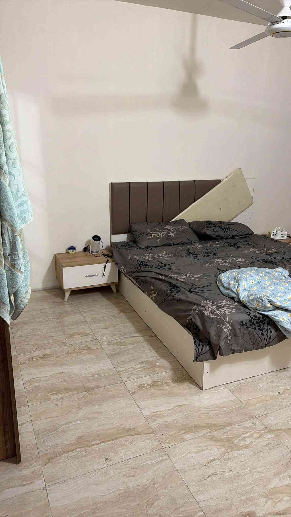 الغرفه 5 قطع نظيفه مع دوشك طبي السعر 225 الف 

العنوان الدوره 

***********
