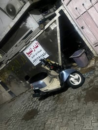 دراجه ماكس بوليس للبيع او مراوس ب عدله نضيفه التصال 07712217167