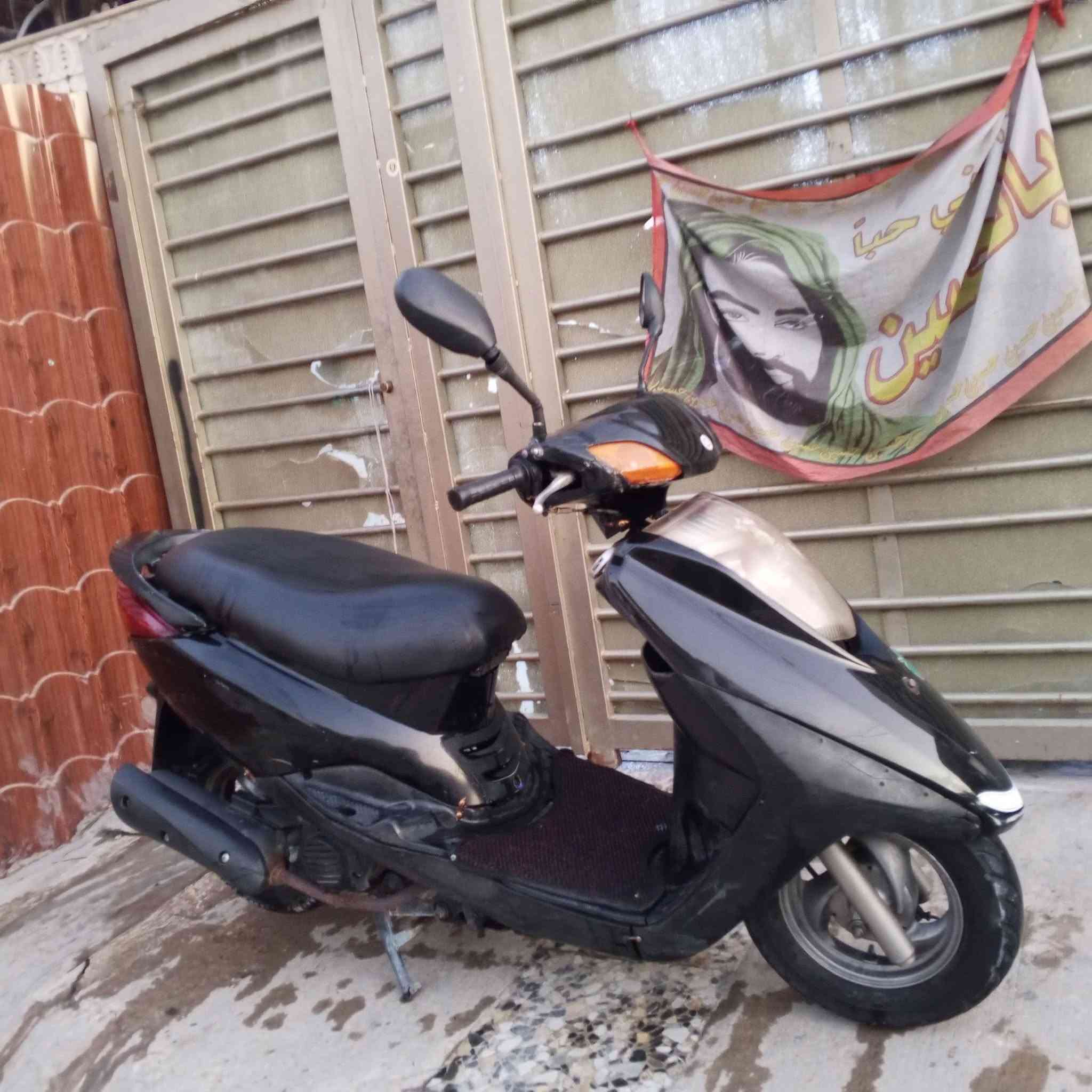 بريز كابريتر كله بلادي اي نقص مابيها كله شغال سرعته 140 عنوان بغداد المشتل***********
