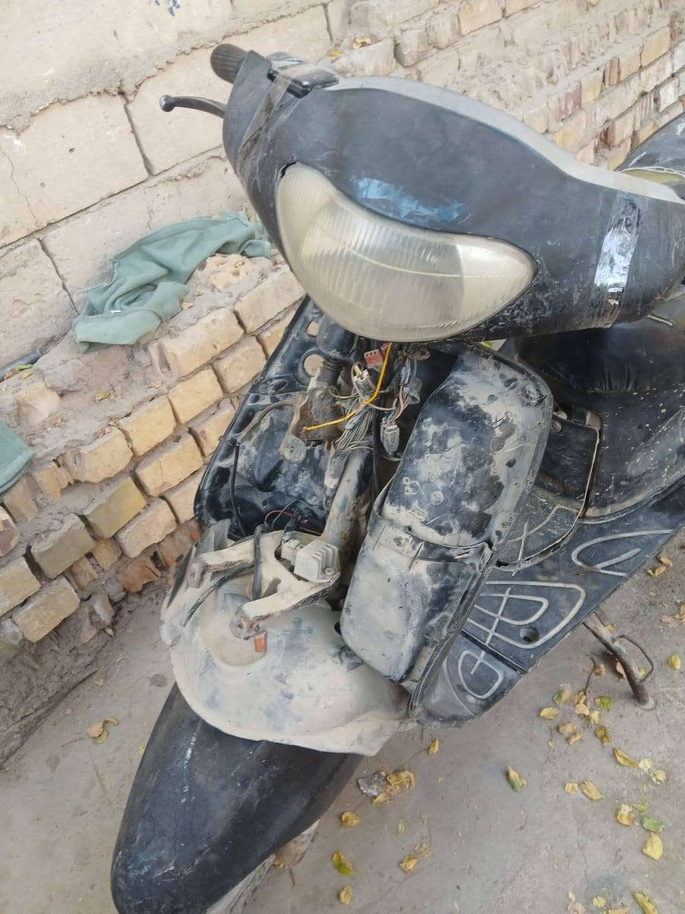 اكزز ابيع كوم حديد دراجه جانت تشتغل بس نتركت سعر ٧٥ إذا أكو دراجه للمراوس ونطي فرق خل يجي خاص تواصل ***********
عنوان ناصرية زديناويه
