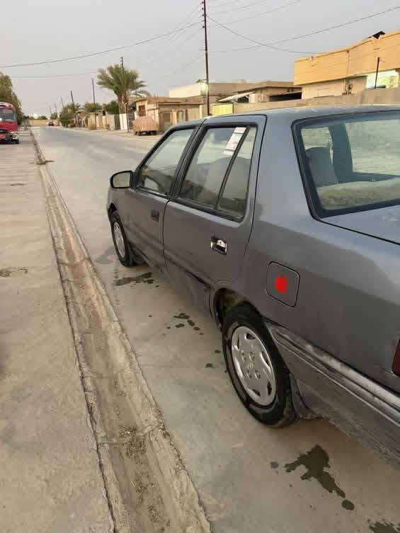 اكسله للبيع موديل 1993 
سنوية منتهي ب2021بطاقة بانزين بيها بطارية جديد تايرات جديدة بيها صرف بل مكينة شرط التحويل بدون صبغ   ***********
