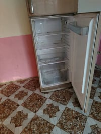 ثلاجة • سعر مناسب • عمارة ميسان