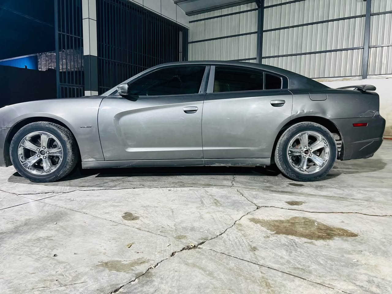 جارجر 2013 • V8 5700 • فول عده