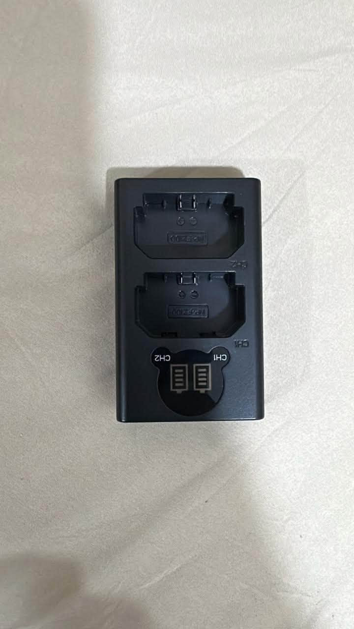 للبيع
كاميرا sony a7iii مع عدسة sigma 24-70mm
فتحة العدسة 2.8
وشاحنة وبطاريات اثنين للاستفسار خاص او عبر الرقم ***********
