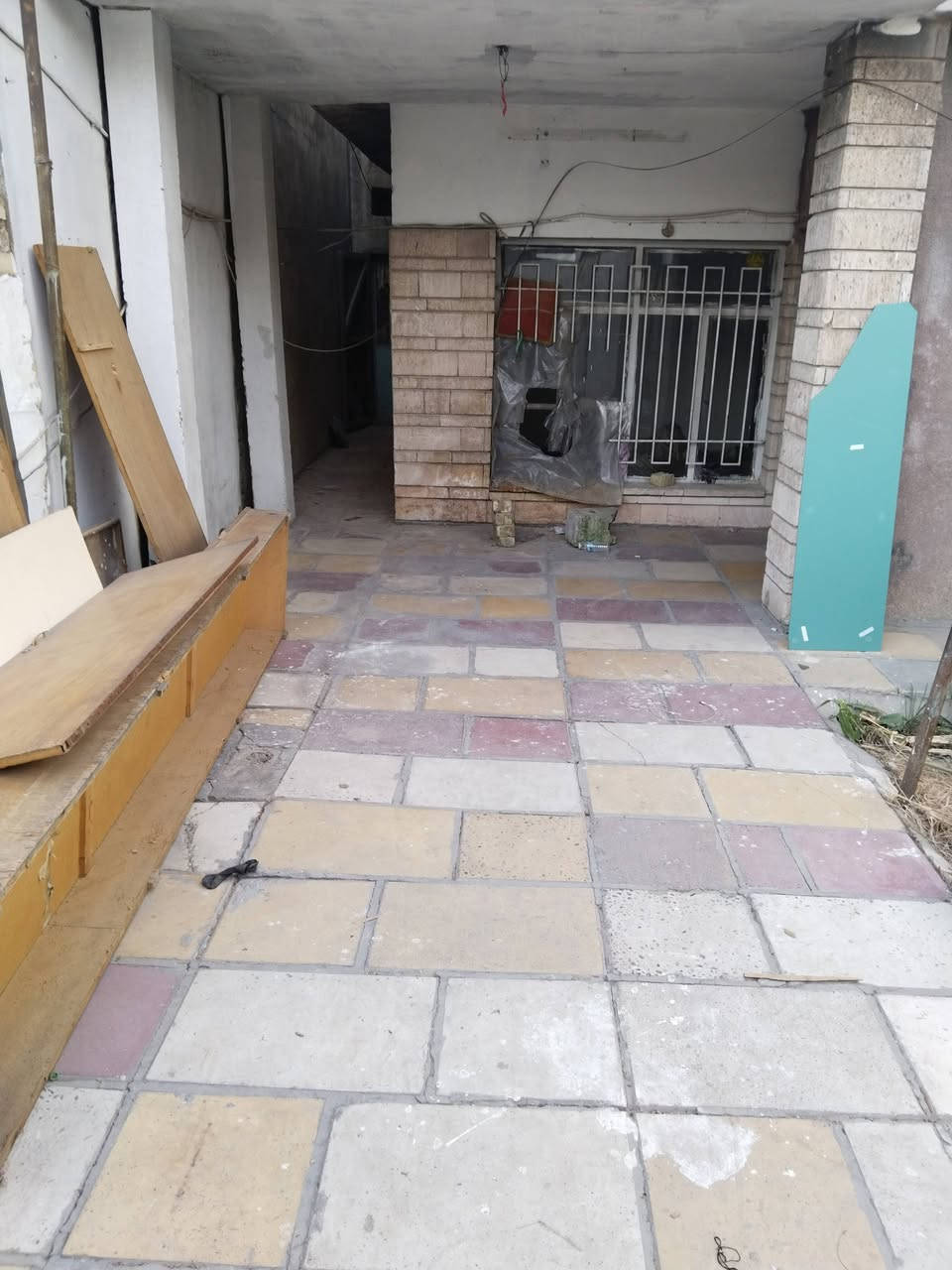 للبيع ٢٠٠ متر البياع الرساله الاولى ***********
