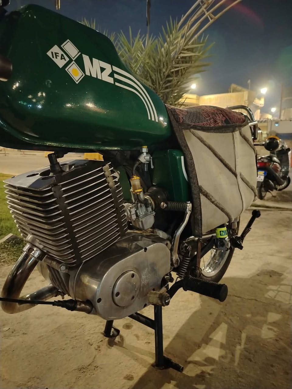 MZ • مديل ٨٢ • ما بيها نقص