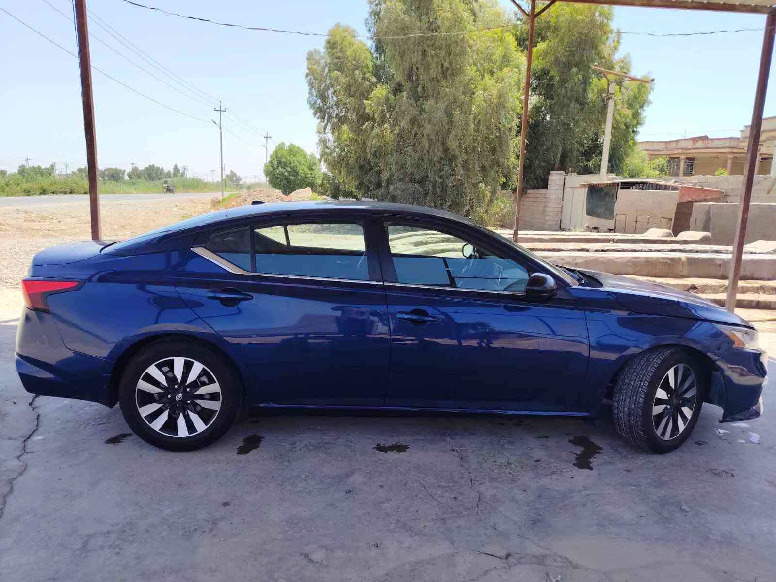 السلام عليكم
نيسان التيما 2022 فئه SR
محرك 2500 
كشنات كهرباء مال السايق 
بصمه تشغيل وابوب
ضرر جامرلغ وبنيد تبديل بلادي
مانع اصطدام
السعر 140 وبيها مجال للشراي
مكان السياره ديالى
للاستفسار اكثر الاتصال على الرقم
***********
