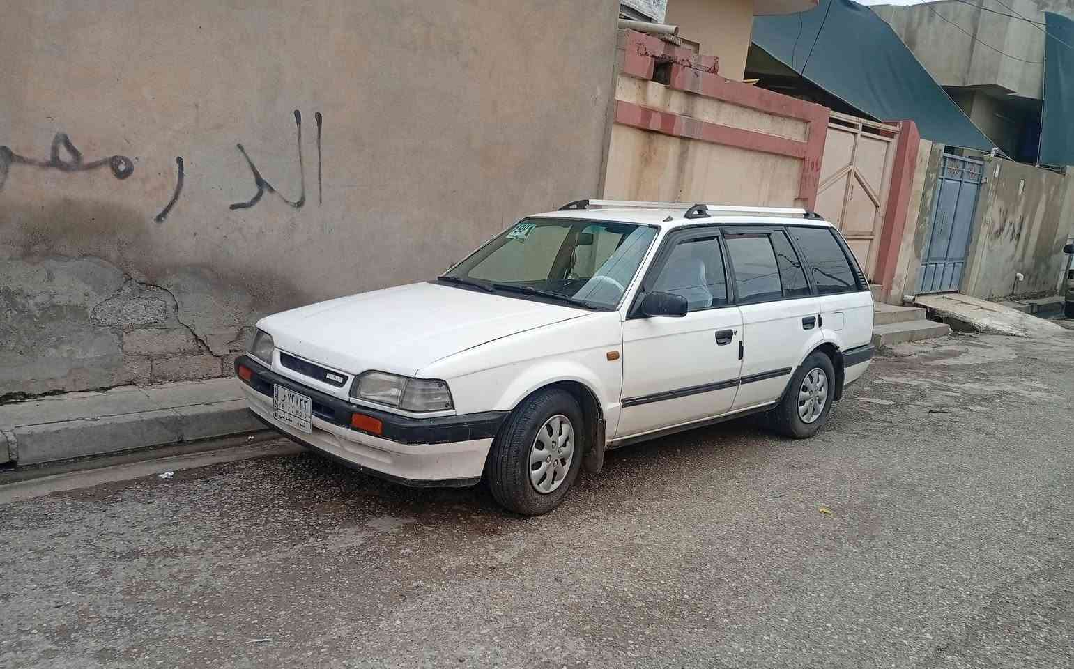 للبيع مازدا ياباني 323موديل 1991
كربون بانزين مكينه كير شرط 
تحويل بدون وكاله سياره جاهزا 
ترهم معارض فكتره او استره
***********

