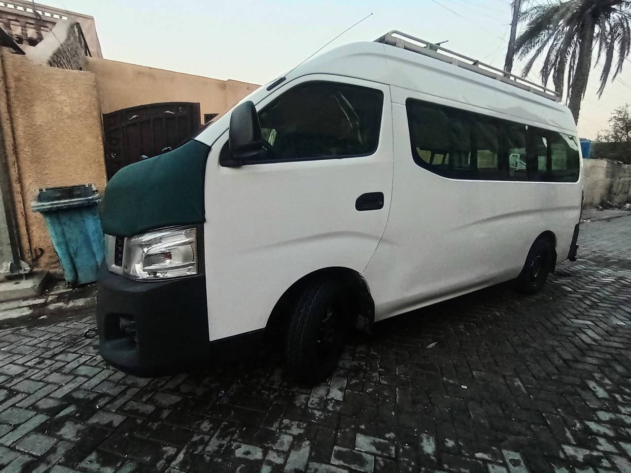 السلام عليكم أخوان
للبيع أو مراوس بنيسان أحدث أو هايسة 
نيسان عالية 2015 رقم بغداد مصفرة هيئة ومرور تحويل مباشر
مكينة كير اكسل جديد كفالة
مكينة ما مفتوحة لا تنقيص ولا تبخير
تبريد محور ثلج كمبريسر جديد راديتر إضافية فانات جدد
داينمو + سلف + واتربم + عينة وصينية وفلاوين كلة جديد 
دوشمة عام جديدة شغل علوكي المالكي
صدر أمامي خلفي جديد صار أسبوع مسويهن فاتح أربع ويالة
تخم تاير و باتري جديد
 سيباية ودرع
السيارة بيها صبغ 3 مكانات وبارد بيها 
للاتصال ***********
