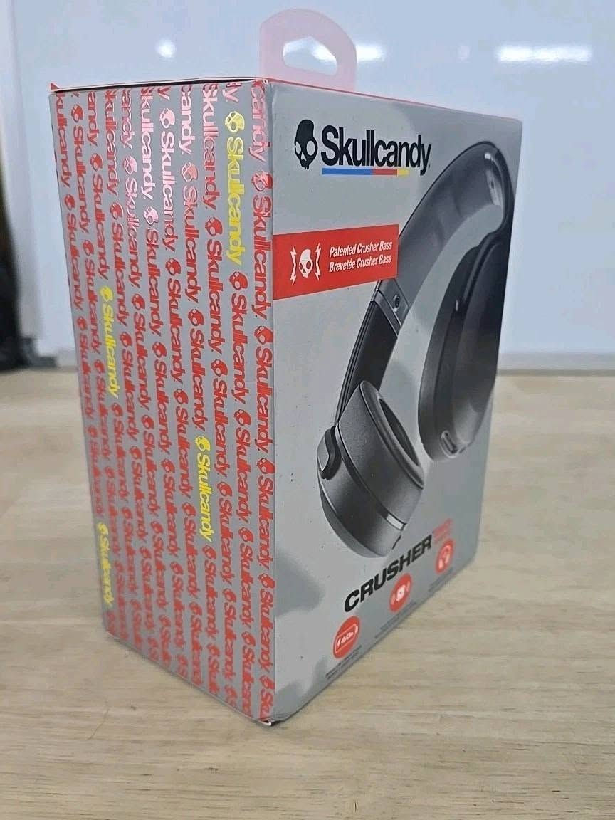 توفرت skullcandy crosher Evo النسخة المعدله صوت أعلى وباز اقوة شرط اذا مو مفولة ترجع جديدة السعر خاص الشراي فقط رجاءا
