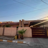 مجمع اليرموك • ٢٥٠م • ٣ غرف