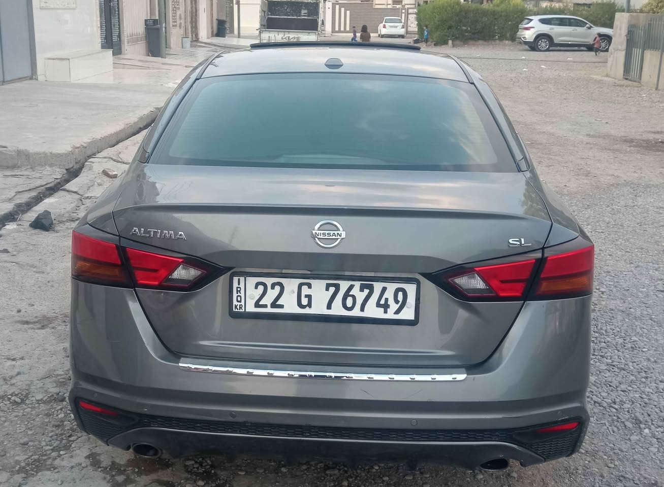 2021 Nissan Altima SL
 نيسان التيما
السعر بلاش.   125 ورقه مجال
عليها    6  أوراق غرامة  تنزل من السعر
رقم  اربيل
رقم سنوية جديد
شرط التحويل و الوكاله 

بصمة ابواب و تشغيل
تشغيل عن بعد 
فتحة سلايد 
شاشة 
كاميرا
حساسات 
رادار امامي و خلفي و جانبي
كشنات كهربائي و جلد و تدفئة
ستيرن هيتر
بروجكتر
لايت ليد و عدسة 
تحديد مسافة بين سيارة و سيارة كدامها 
تحديد مسار 
تبريد قطعتين 
ماشية   160  الف

الضرر  3   قطع صبغ بدون دواخل بدون ارباك 
السعر.   125  ورقة مجال
مكان.  السيارة.      أربيل خبات
***********           كورك واتساب
 ***********              اسيا أربيل, العراق
