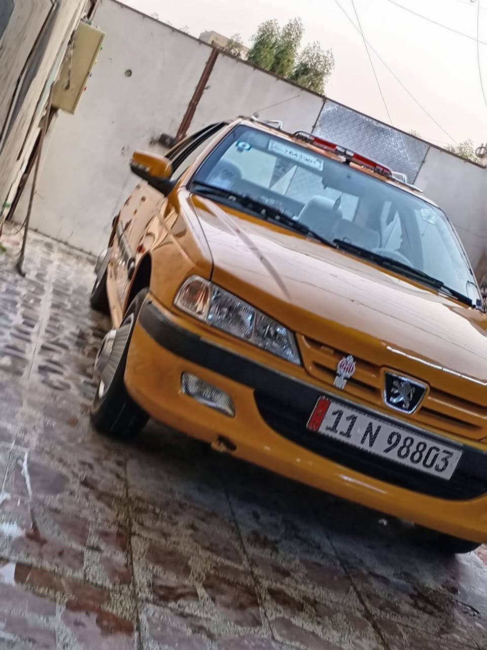 للبيع بيجو بارس موديل 20سياره جاهزه وجديده وجاهزه وهيه وغراضهه رقم بغداد الشراي يتصل ***********
