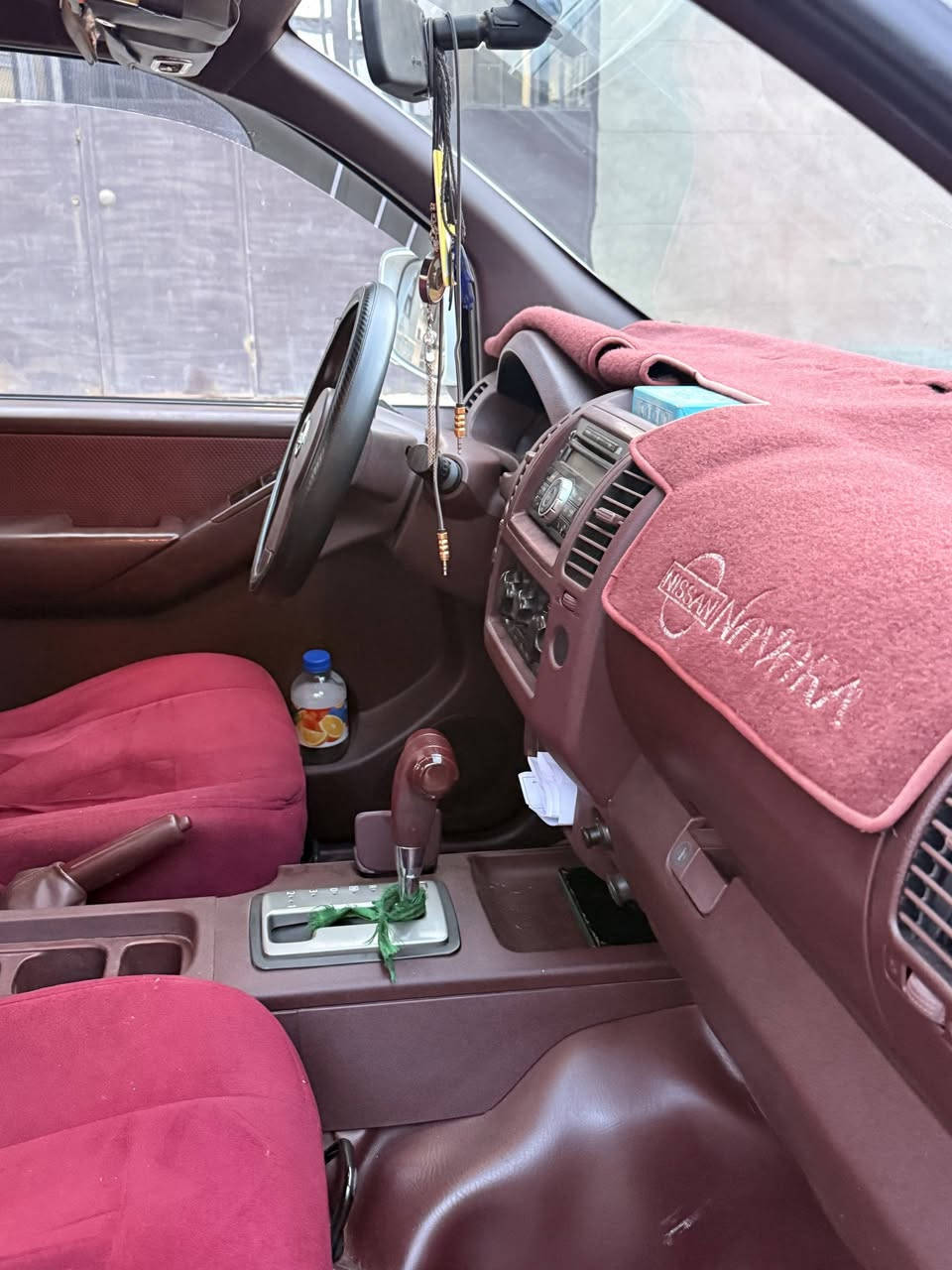 نيسان نافارا بيع فقط بدون مراوس موديل ٢٠١٢ رقم بغداد سنويه نافذه لغايه ٢٩ سياره جديده على وضع الشركه محرك كير اكسل برغي مامفتوح كبس شركه بيه صبغ قطقعه صغيره الباب خلفي عكس السائق وطخه خفيفه الدعاميه الخلفيه مامصلحه العداد ١٨٢ الف تبريد ثلج سياره جاهزه التواصل *********** @
