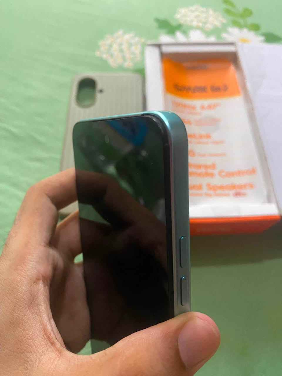 Tecno Spark Go 2
ذاكرة 128 حال الجديد سعر 130 قفل بغداد *********** متوفر توصيل
