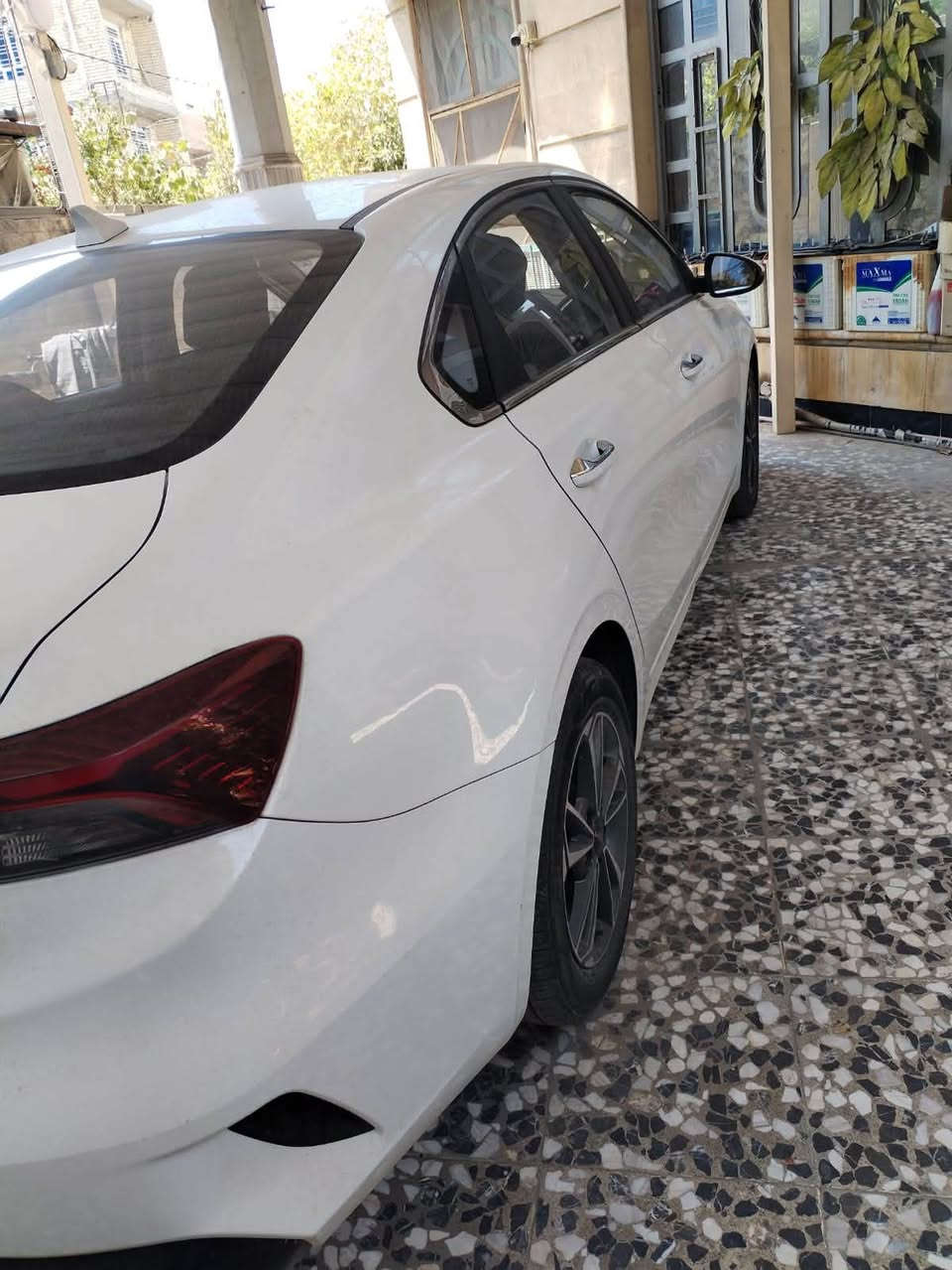 موديل 2022خليجي فول مواصفات 

محرك1500دبل نوزل 

سياره مكفوله ماعدا طخه بسيطه بل دوسه 

ماشيه 18الف

***********

مكان بغداد 

مكلف بل نشر
