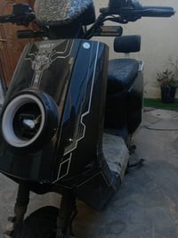 دراجه كهربائي N9GT تمباع بسعر 800 الف دينار عراقي والمكان حي الجهاد ال...