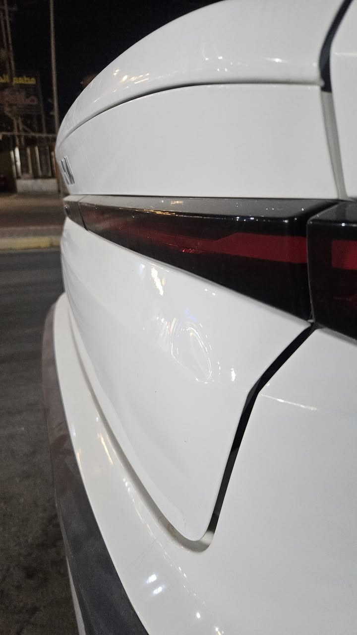 🚘 K4 2025 |
• الممشى: 10,000 كم فقط
• رقم بغداد
• السيارة خليجي
• داخل الضمان الدولي
• بيها بارد، مثل ما موضح بالصور ❄️
• تكحيل وصبغ عايفة على وضعها، بدون لعب
• السيارة نظيفة مغلفه من الداخل PPF

📍 مكان السيارة: السماوة
🔖 رقم بغداد

💰 السعر 183
، تجي تشوف السيارة وتامرني أمر.

📞 ***********
