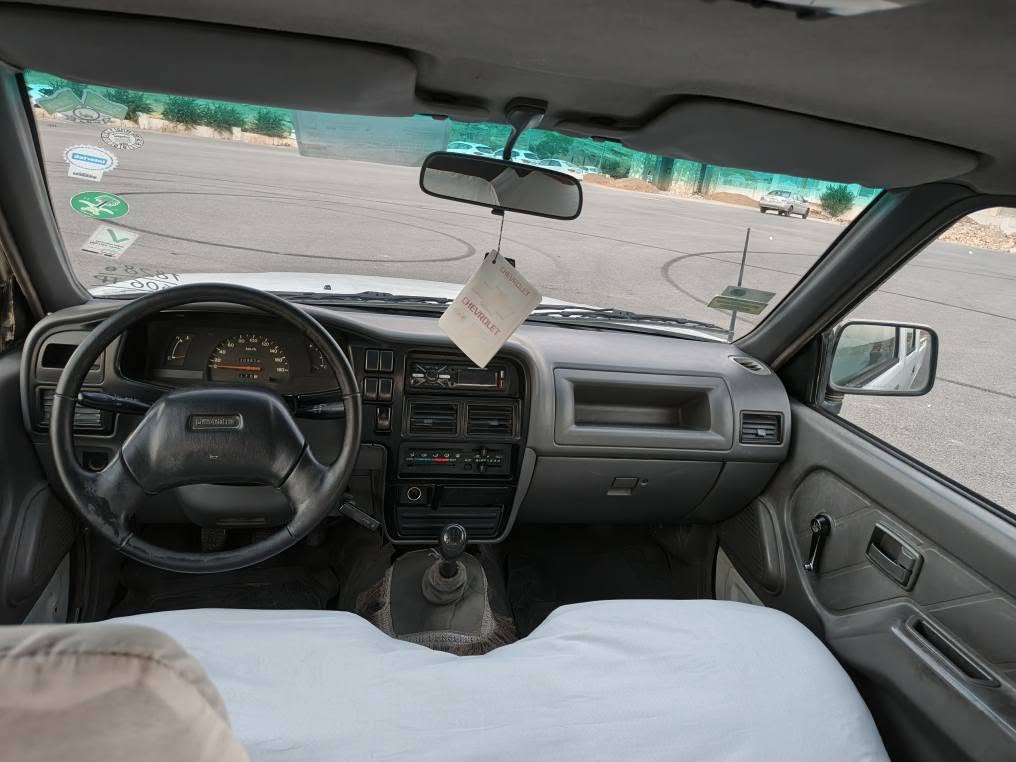 پيكةب شؤفيرليت مؤديل 2001 مةكينة بةخة مةكينةي لةساردي كةميك دةنكي بةگني دي ماباقي دوكةل بوخار بةشةرت گير بةشةرت كاراباي بةشةرد دةعموو ليدراو بةشةرت وةرگةران بةشةرت سةنةوي بةسةر چوة*********** كويسينجاك, أربيل
