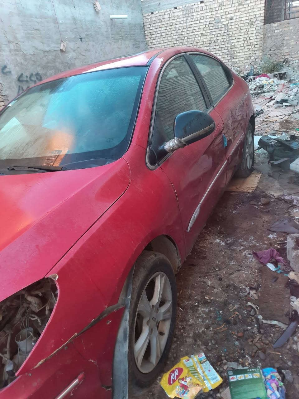 بوب اربعة وجنطة وبطاين ومكاين جام ودعامية خلفية ودشبول كامل  ومرايات جانبية  للبيع اتصل على الرقم ***********

