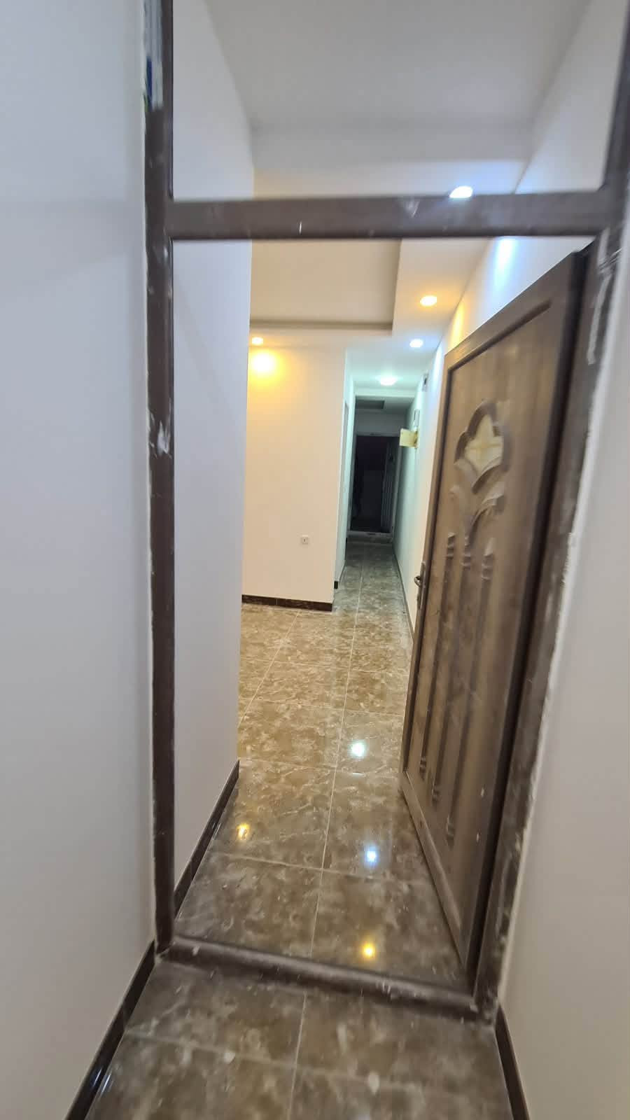 الاعظميه الشماسيه • ٢ غرف • سطح خاص