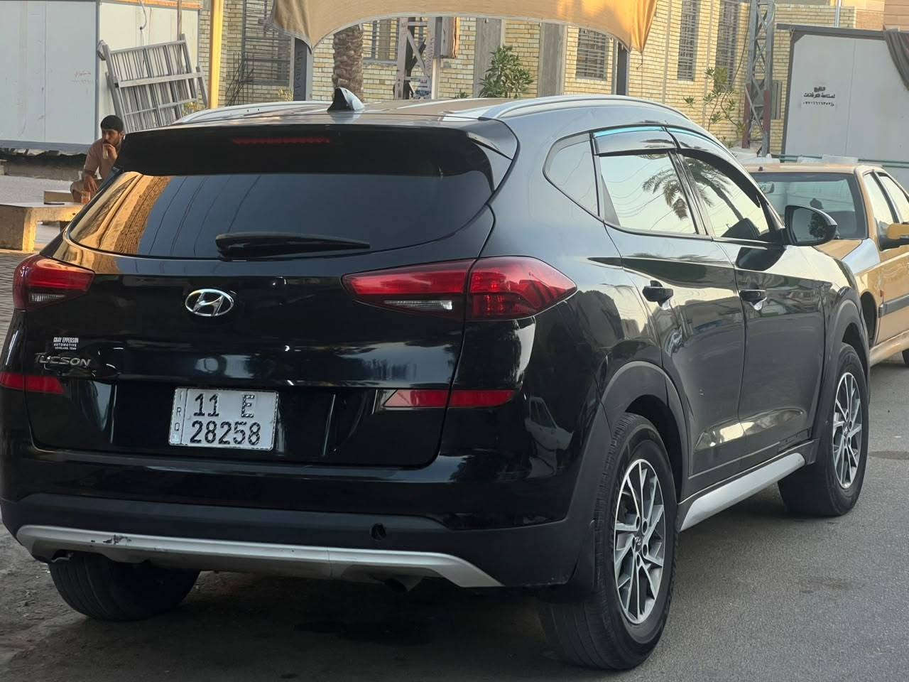 🚘 توسان للبيع – وارد أمريكا 🇺🇸
🔹 السيارة حادث جامغ أيمن وأيسر
🔹 البنيد مبدل
🔹 جامغ غرفي بارد
🔹 باب السايق مبدل
🔹 السيارة كفالة عام
🔹 إعادة حادث أمريكا
🔹 بغداد
🔹 السعر مناسب وحيل قابل للمراوس
🔹 المراوس عادي وماكو مشكلة
📞 للاستفسار والتواصل:
***********
السيارة موجودة ببغداد، والجاد بالشراء يتفضل يفحص ويعاين.
