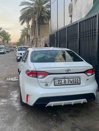كورولا SE • وارد أمريكي • ماشي ١٠٥٠٠٠