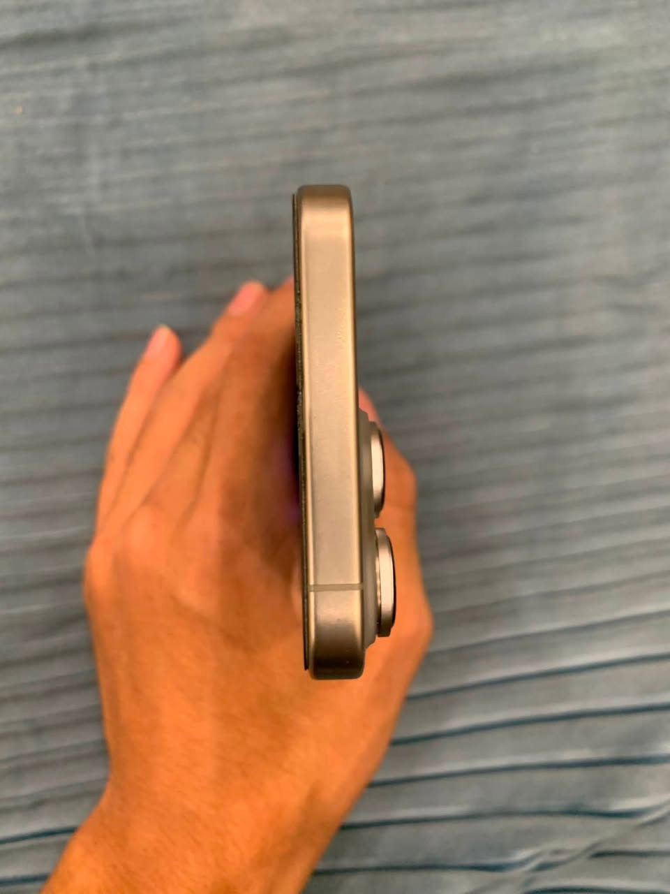 السلام عليكم ايفون 15pro max نضيف جدا بطارية 89 ذاكرة 256 وتر بروف ما مفتوح نسخة اوربيا ZD السعر 1100 وبي مجال بسيط الشراي يراسل ***********
