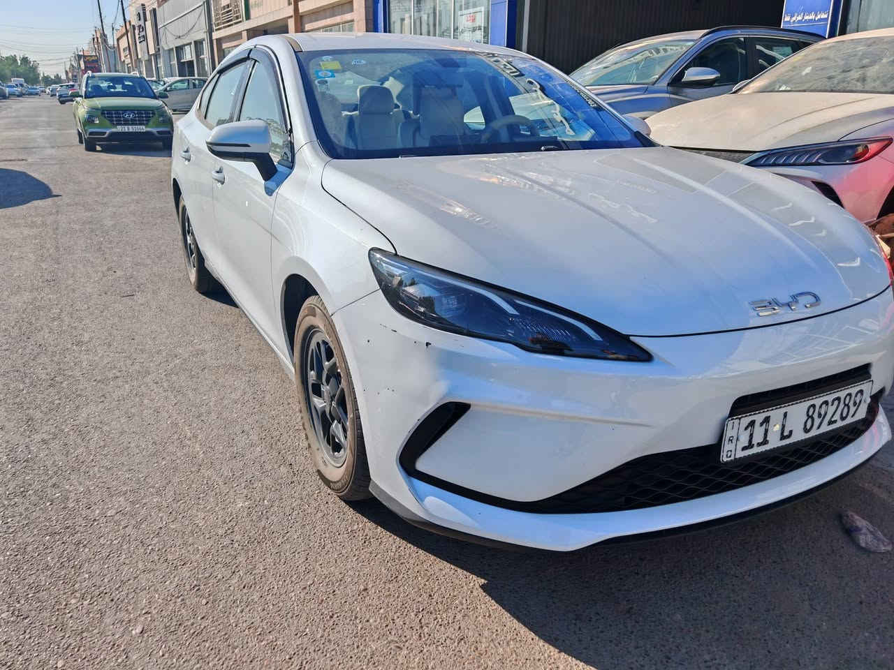 السلام عليكم
للبيع Byd sel5 موديل 2025
ماشيه 18 الف الداخل ابيض مغلف بيجي 
بيها بارد بقبق الجنطه مامصلح جاهزه السياره من كلشي 
مكان السياره بغداد البياع 
الاستفسار ***********
