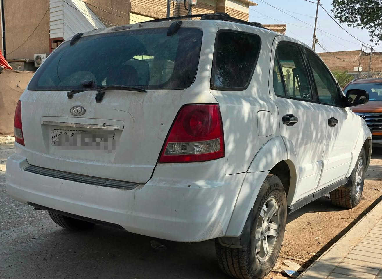 السلام عليكم النوع سورنتا موديل 2006 مكينه 3000 ونص ست سلندر وارد خليجي رقم بابل باسمي هزه وسنويه جديده المكان بابل بالحله
 السياره مكينه كير كهربائيات حداديه مقفوله غرفتها حلوه  مصبوغه للجماليه لا ضربه ولا جفيه السعر 80 وبيها مجال بسيط نقصها بس تبريد متواجد فيس 

 *********** رقم الهاتف
