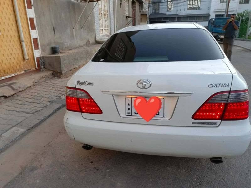 السلام عليكم
شاهينه للبيع 
موديل 2007 
دواخل صاج عسلي 
شاصي 80 
متومه ارقام وسنويه ويه الشاصي 
مكينه اقتصاديه مكفوله كفاله عامه 
كير مكفول 
تبريد ثلج 
تخم تاير جديد 
مكانه بابل 
سعر 42 وبيه مجال 
***********
