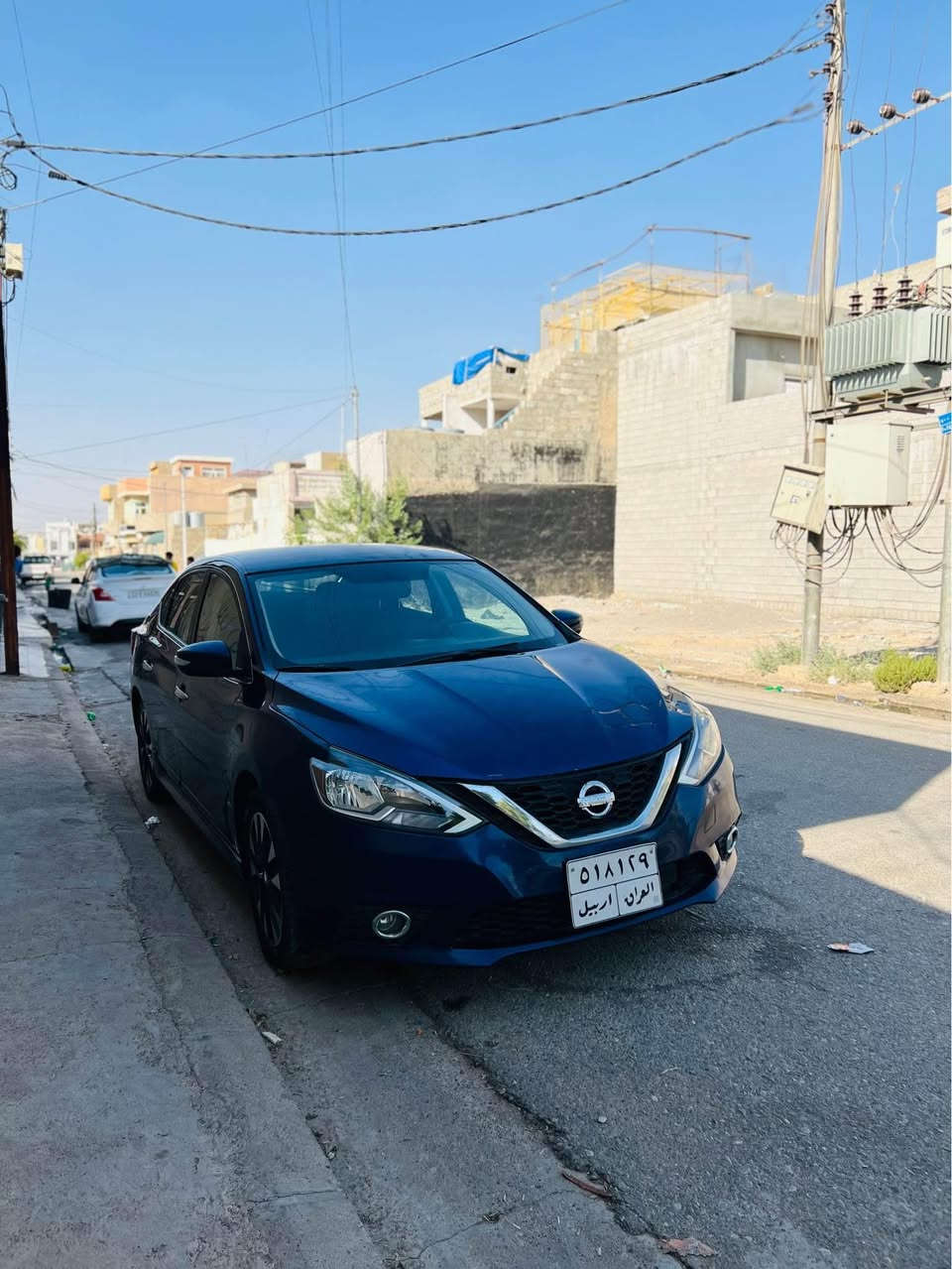 Sentra SR 2018 سێنتڕا فول تەنیا سلایت نییە
دوو پارچەی سبوخە بێ ژۆرێ 
گێر و مەکینە و تەبریت و هەموو شتێکی بەشەرت
نرخی ١٠٢ مەجالێکی برایانە 
تەلەفۆن *********** أربيل, العراق
