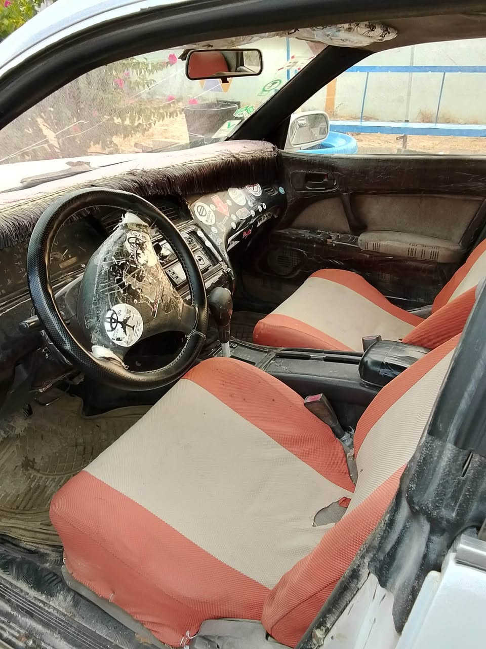 کراون  ١٩٩٤
مەکینە دونیو
گیرو مەکینەو اکسلو هەمو گیانی بەشەرت
تەنها موس
سەنەویە سەیارەکە بەشەرتی ئەوەلیات
جوار تایای لۆک
بۆ نوقسانی مەگەری کامل کارەبای بەشەرت 
کامل گیجو ناو گیج ئیش دەکا
بئ تەقەو رەقە بەشەرت بی دوکەل بئ بوخار بی سەوت قفل مەرکەزی 
تەرجیل سەماعە بەشەرت 
هەمو گیانی بەشەرت 
بئ لئدران
ئاڵوگۆر ناکەم نرخەکەی ٣٠ گلا  ناونیشان دەربەندیخان
ژم ***********
