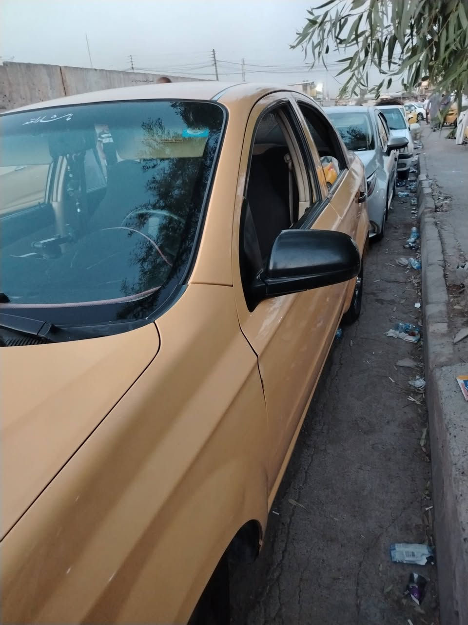 افيو موسسه رقم بغداد مسطره محرك استرا
كير محرك بشرط كاربون بانزين بيها بدون ضرر بدون دواخل بدون تبديل طهم حداديه كلو شرط
تايرات نضاف كامره شاشه سياره جاهزه
وسياره سمي تريد وكاله تريد تحويل

*********** بي واتساب
