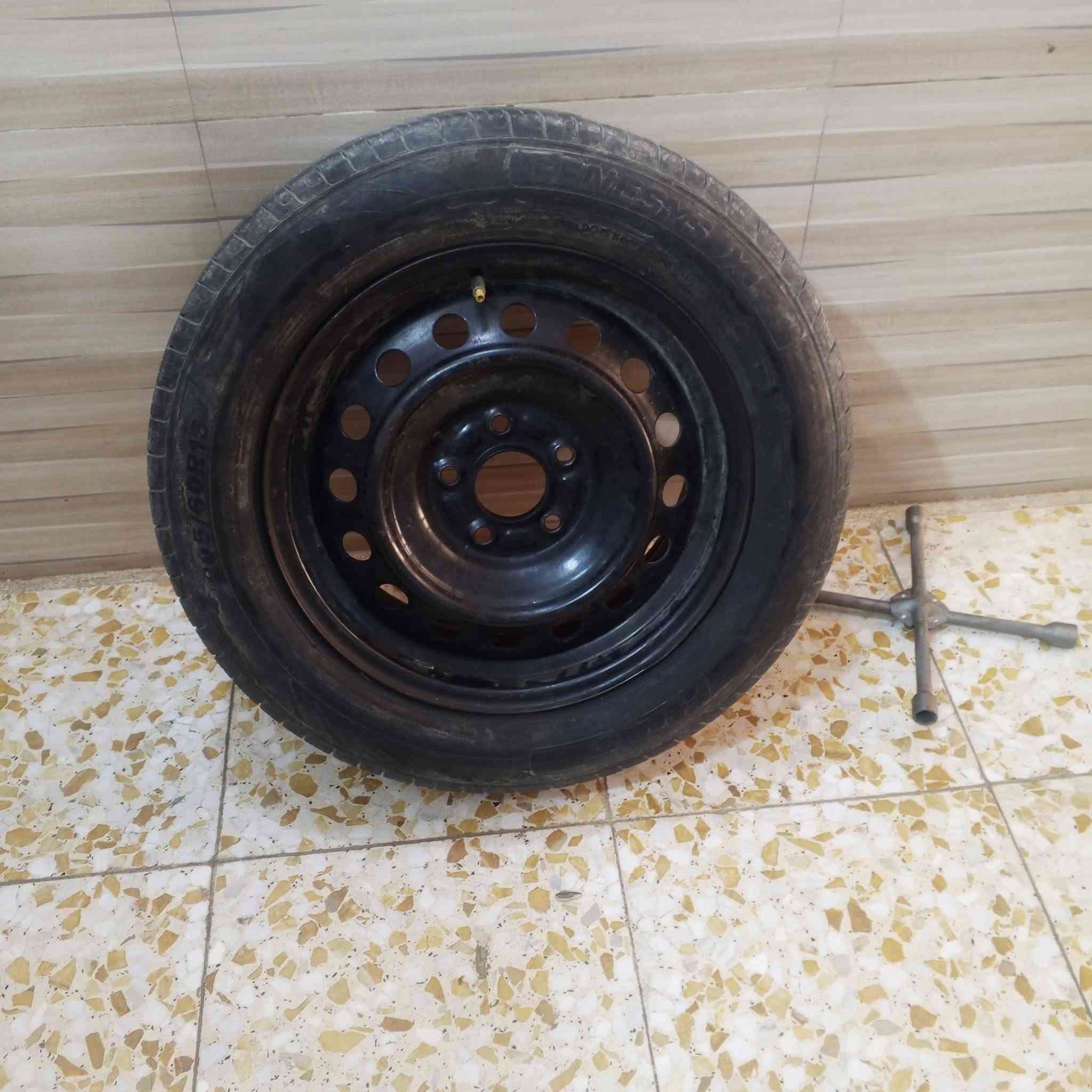 غراض  BYD دستروير مستخدمة للبيع بردات خمس قطع مع سبير طوارئ مع جلدة كير مع جنطة شمسيه مع جنطة طوارئ مع ملحقاته جديده وباسعار مناسبة تواصل واتساب
***********
 غراض  BYD دستروير مستخدمة للبيع فرشة دشبول امامي وخلي بردات خمس قطع مع سبير طوارئ مع جلدة كير مع جنطة شمسيه مع جنطة طوارئ مع ملحقاته جديده وباسعار مناسبة تواصل واتساب
