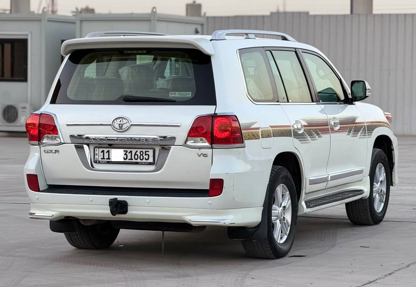 🚘 LAND CRUISER G.XR 🚘
تويوتا لاندكروزر مديل 2012 بريم اصلي محرك 6 سلندر فول مواصفات بصمة. فتحة. طفاية حريق. 3 قطع تبريد. مناخ منفصل. تحديد مسار. مثبت سرعة. مانع انزلاق. فورويل. مقاعد كهرباء. مري كهرباء. حساسات امامي + خلفي. نقطة عمياء + مواصفاته آخرى 
السعر : 29.000$
للأتصال : ***********
العنوان : بغداد البياع
