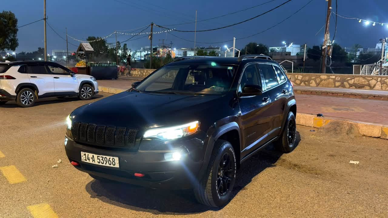 السلام عليكم
جيب شيروكي بزون بلاك توب
2019
البيع
دفع رباعي 4x4
محرك 4 سلندر 2000 نيربو
ويل كب 19
حساسات خلفية
الابواب الامامية بصمة
نحديد مسار
نقطة عمياء
رادار خلفي وجانبي
الامامي ممكن ارجاعه
جنطة كهرباء
فتحة بانوراما
اطفاء ذاتي
ستيرن تدفئة
تشغيل عن بعد
توقف ذاتي عند الرجوع
كشنات جلد كهرباء
الكشنات الامامية تدفئة
كشافات امامية مع دوران
الستيرن و الاشارة
لايتات زنون
كامرة دوارة
شاشة كبيرة
اربع وضعيات قيادة
auto 
Snow
Sport
Sand
ماشية 58 الف كيلو متر وقابل
للزيادة
حادثها بداية البنيد مصبوغ
وجاملغ الايسر مبدل
رقم بصره الجديد بإسمي
مكان السيارة: ميسان
***********
