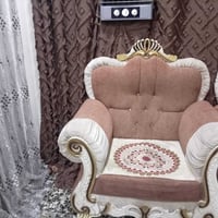 تخم للبيع مستخدم 10 مقاعد المكان/ بغداد شهداء البياع قرب مدرسه الصقور