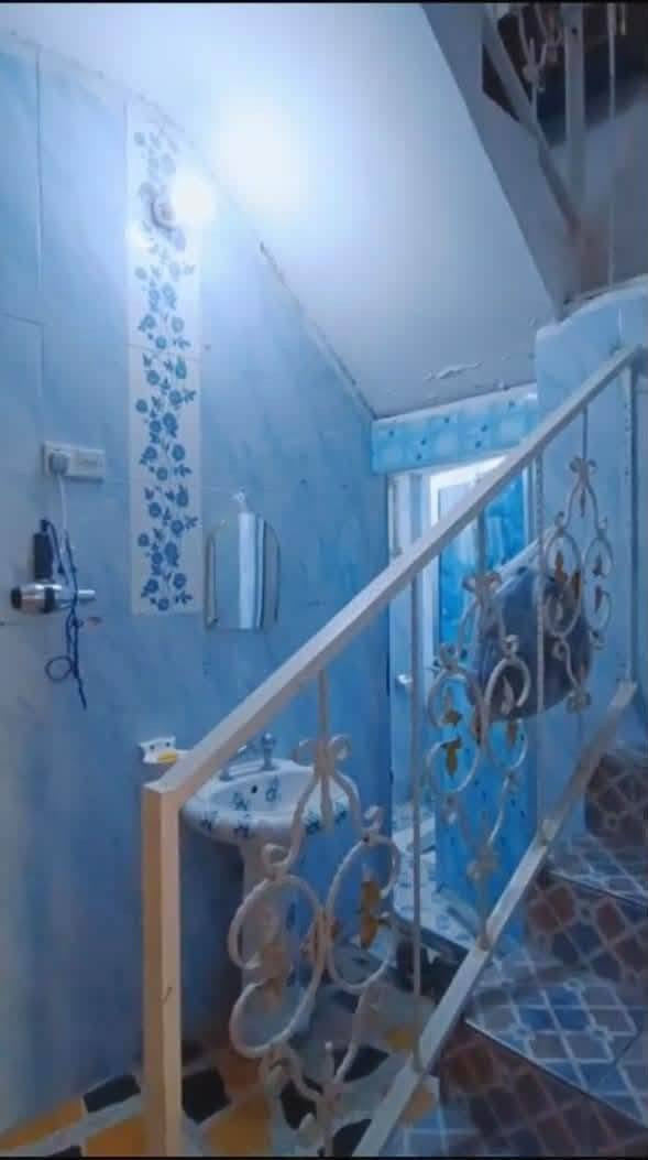 للبيع بيت 60م طابق ونص زراعي كفاءات الصحة فرع اسواق حسين الدراجي  
السعر 58وبي مجال
التواصل ***********
